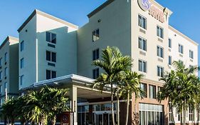 Comfort Inn Suites Miami Airport North